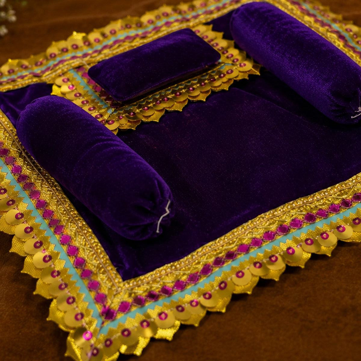 Ratri Bistar & Pillow Set | Deep Purple, Set of 4